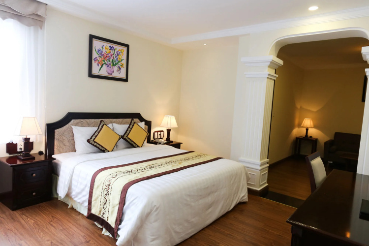 Iris Dalat Hotel