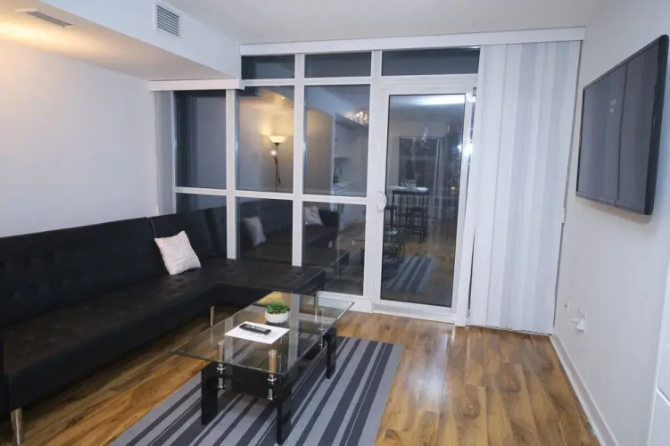Plush Residence