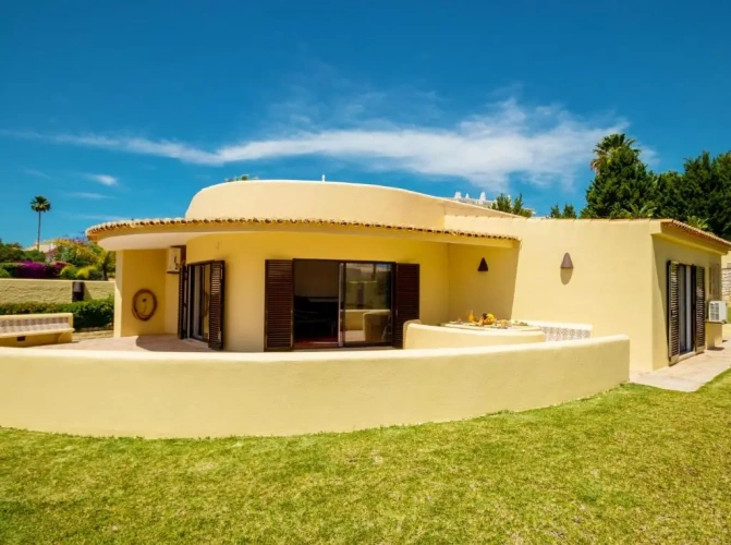 Villa