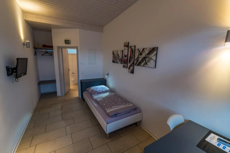 Standard Single room