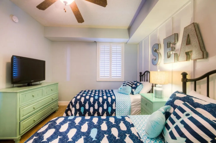 Azure 606 4 Bedroom Condo