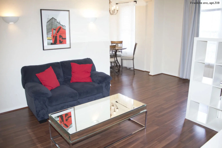 Franklin Ave Apartments