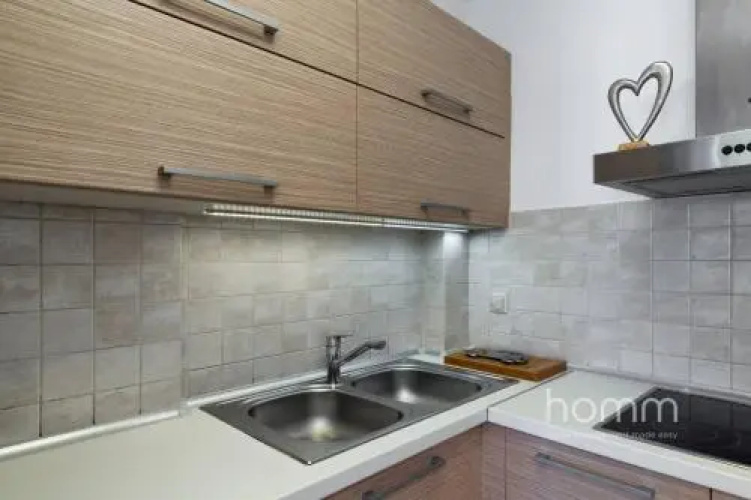 137m homm New Apartment with Acropolis View 7ppl