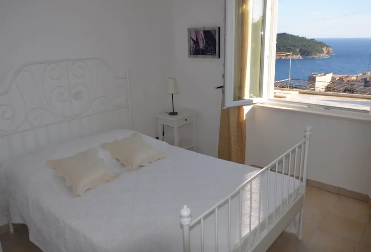 Apartment Chic Ploce