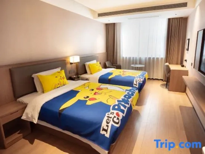 Standard Twin Family room
