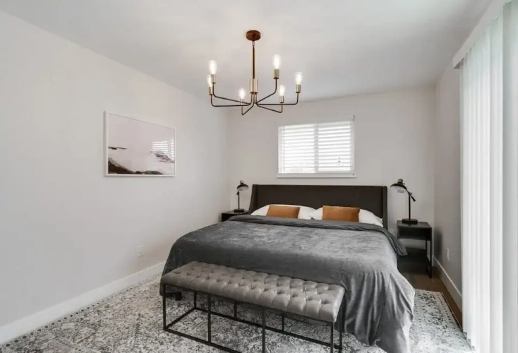 4 Bedrooms Cottage