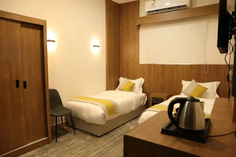 Deluxe Twin room