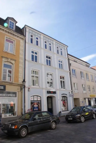 Wismaria Nähe Markt - ABC170