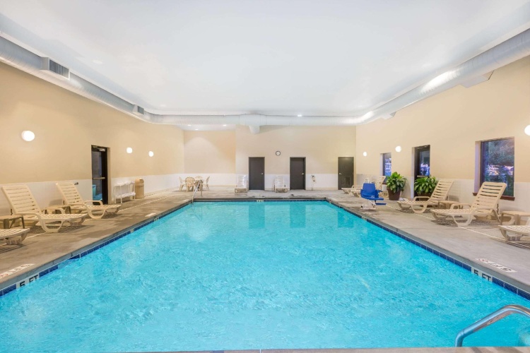 Clarion Pointe Charleston - West Ashley photo 16