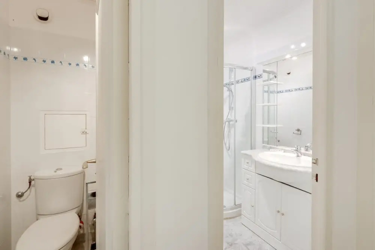 4 people apartment - AC and swimming pool by Weekome