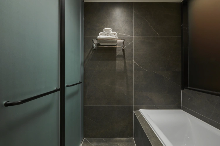 Single Suite