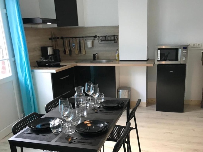 1 Bedroom Apartment