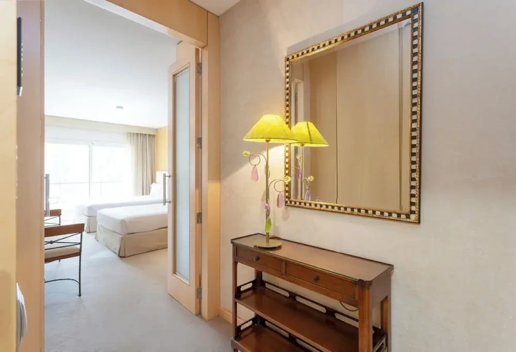 Suite with balcony