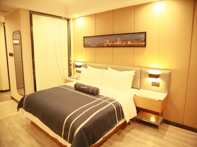 Deluxe Double Family room with river view