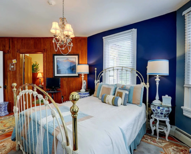 Fairlawn Inn