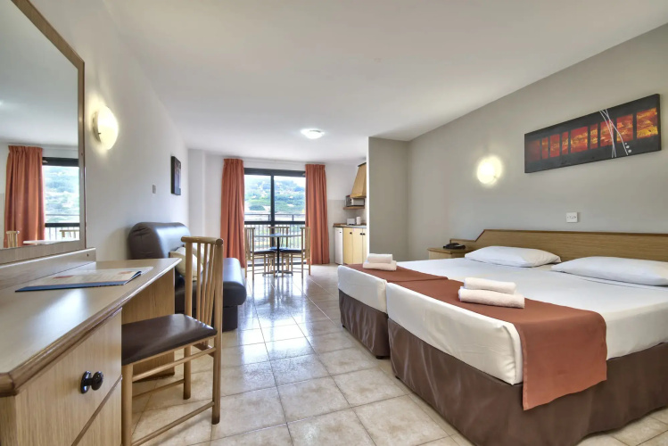 Luna Holiday Complex