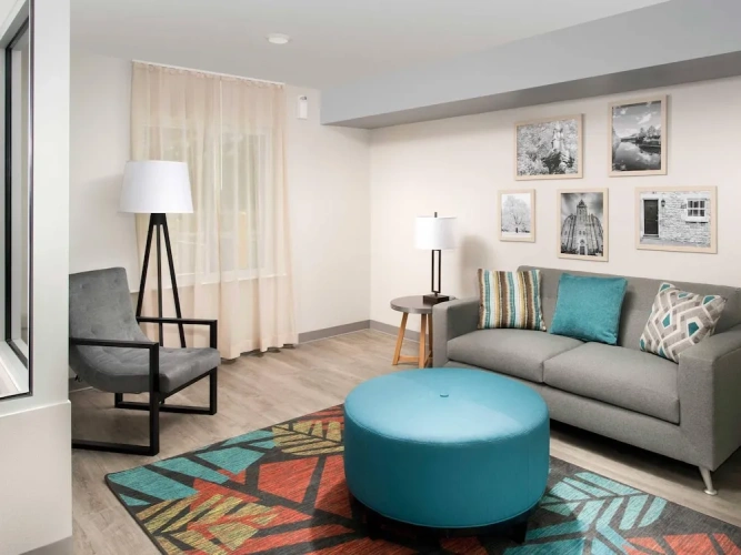 Double Suite