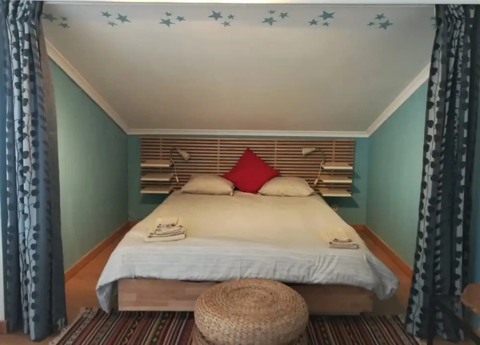 3 Bedrooms Cottage