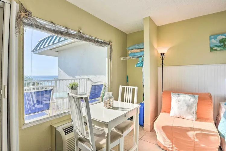 Waterfront Daytona Beach Studio w/ Pool Access!