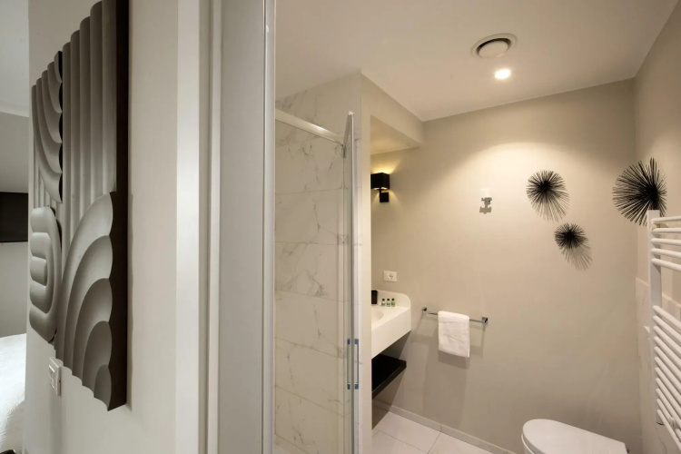 Daplace - Corso Monforte Suites