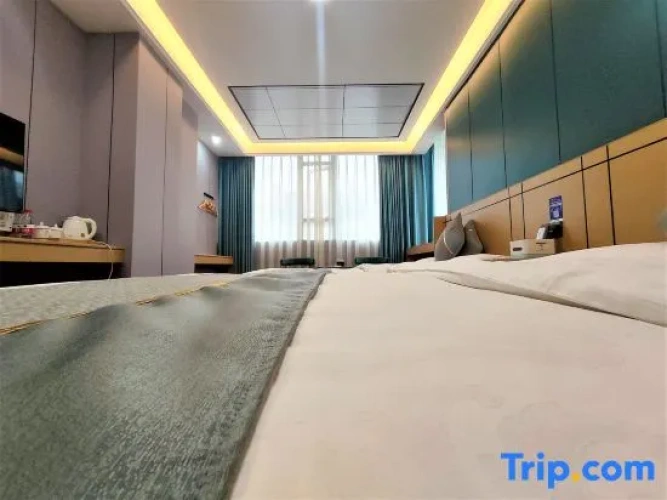 Premium Twin room