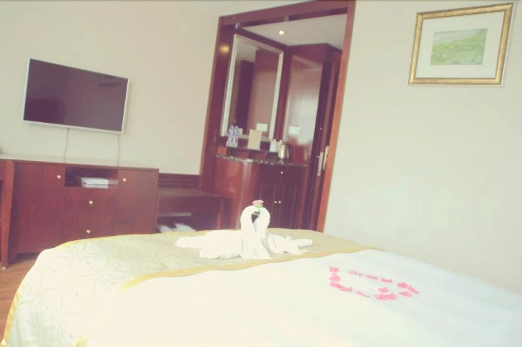 Qinghai Tonghang Hotel(西宁青海通航大酒店( 城南会展中心店))
