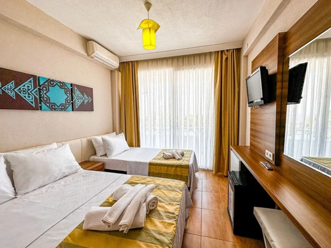 Deluxe Triple room with sea view