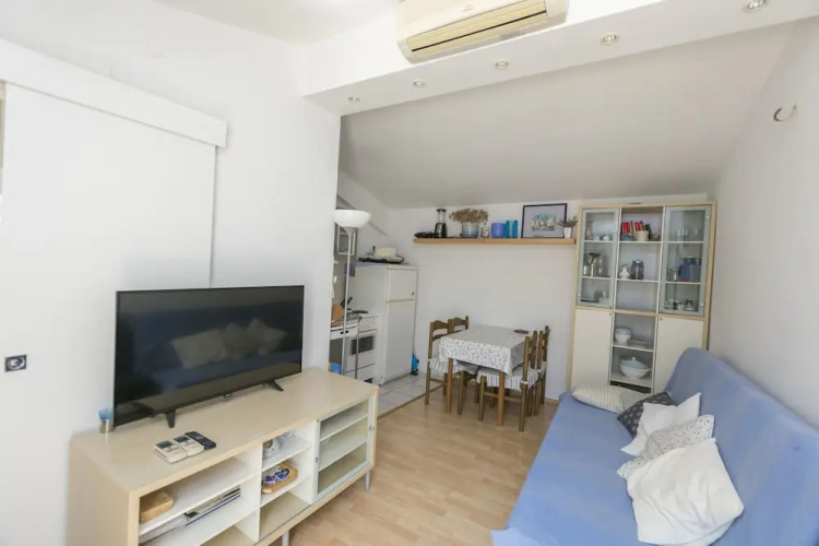 Apartment Doroteja