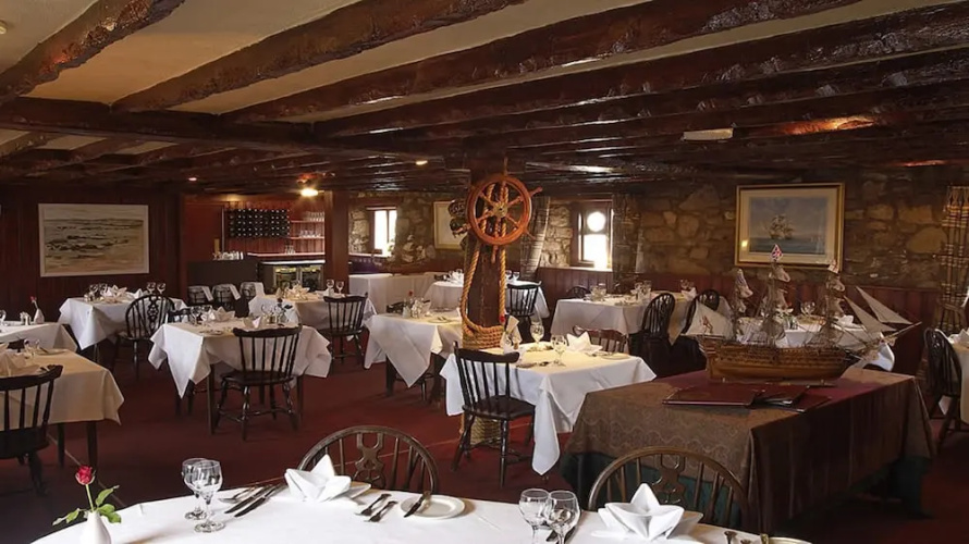 The Crusoe Hotel