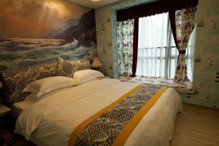 Chimelong LOVE Theme Apartment