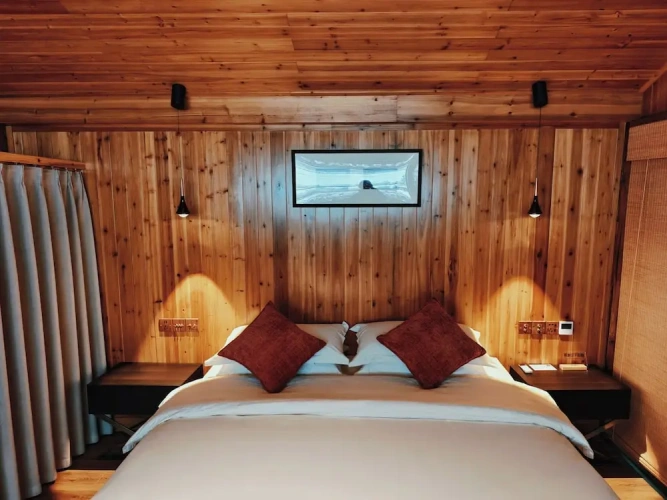 Standard Double room with courtyard view