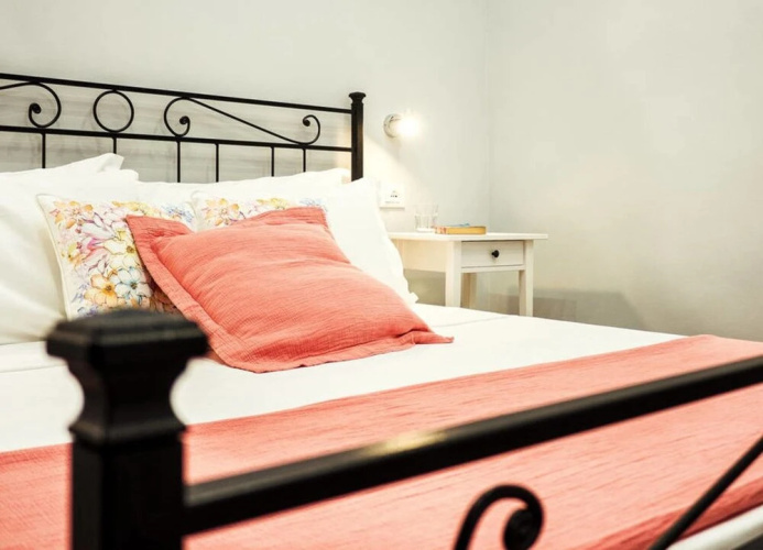Renewed, Spacious Flat/6 Guests/termini Station