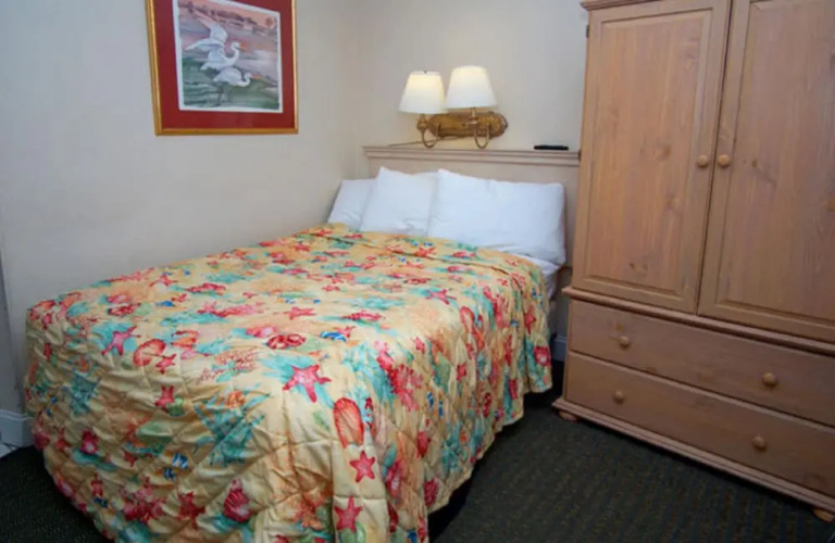 St. Clement's Suites