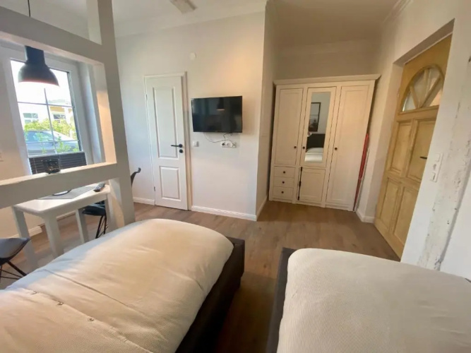 1025- Alte Da h me - Neu