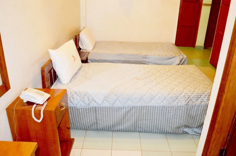 Standard Twin room with balcony
