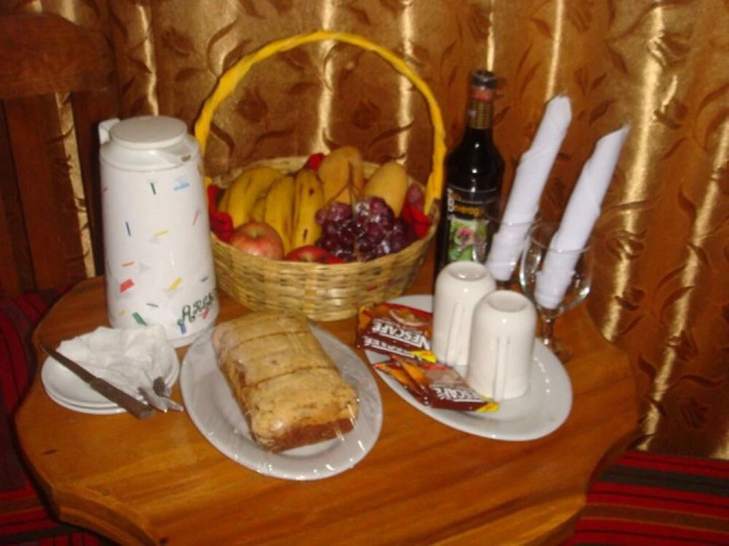 Highland Villa Hotel and Resto