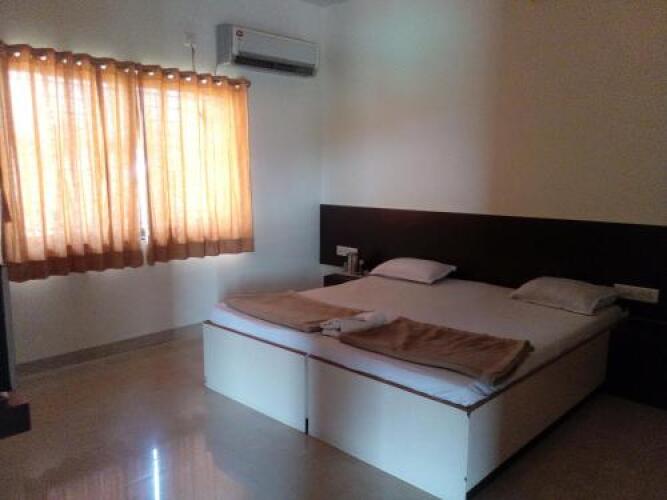 Hotel RavikiranOver view