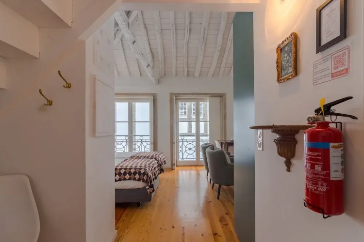Central Porto With Comfort & Convenience