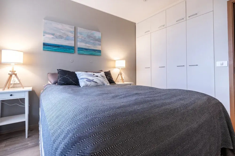 Apartment H62
