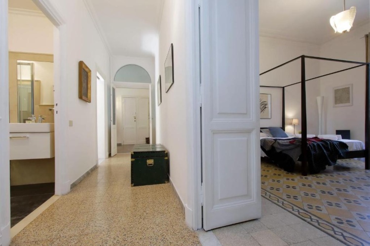 3 Bedrooms Apartment