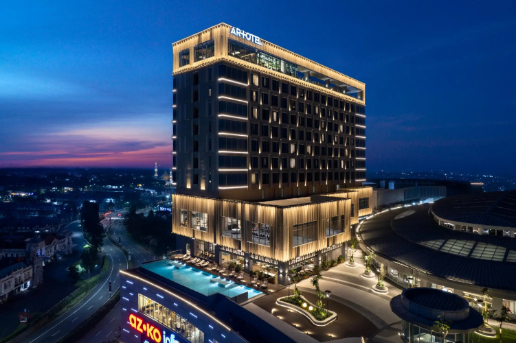 Artotel Living World Kota Wisata - Bekasi