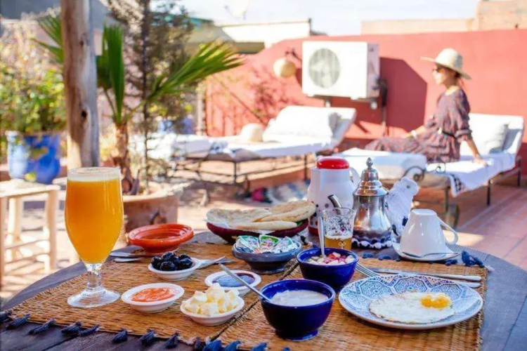 Riad Rose Meryam