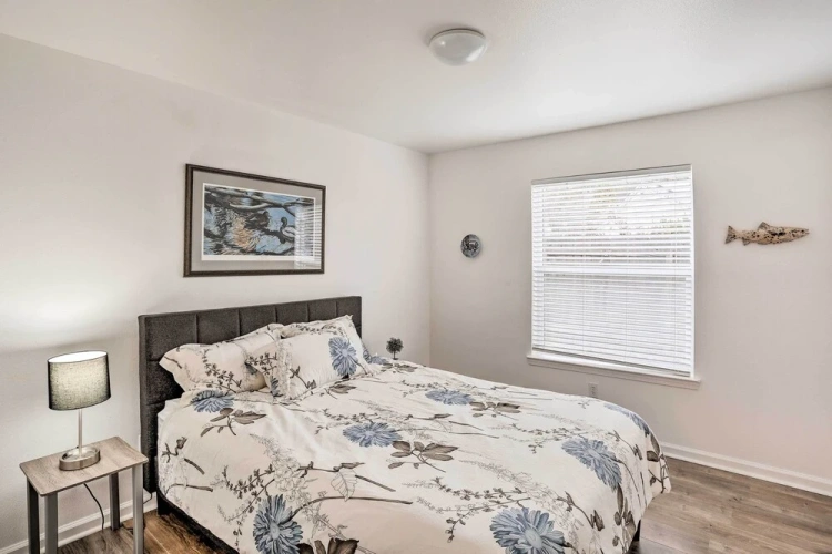 3 Bedrooms Cottage