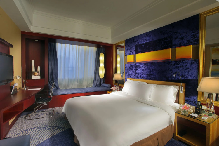 Zhuhai Charming Holiday Hotel