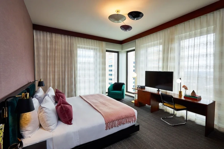 Corner Double room