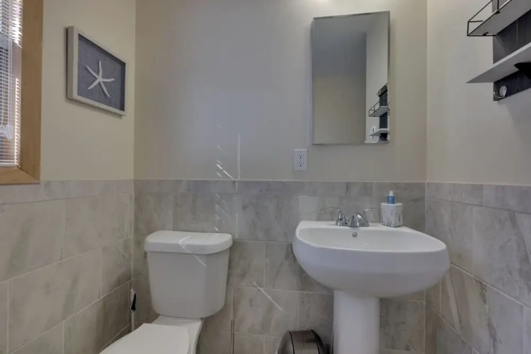 3 Bedrooms Cottage