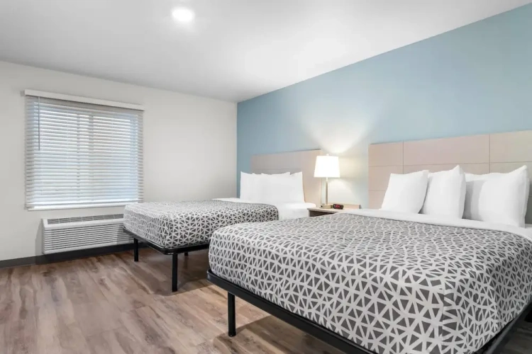 Quadruple Suite