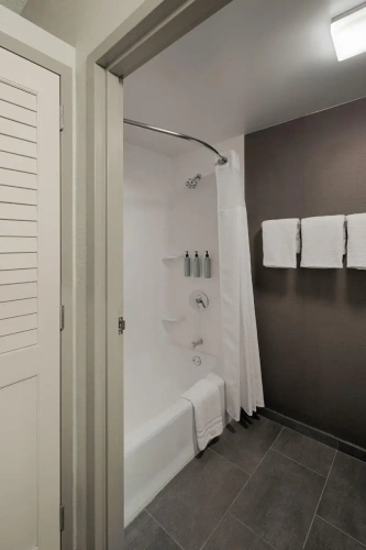 1 Bedroom Double Suite