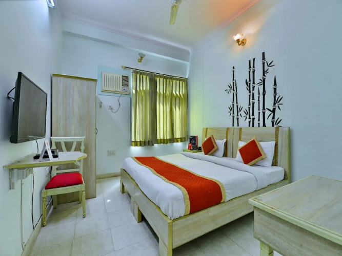 OYO 8051 Hotel Don Jon