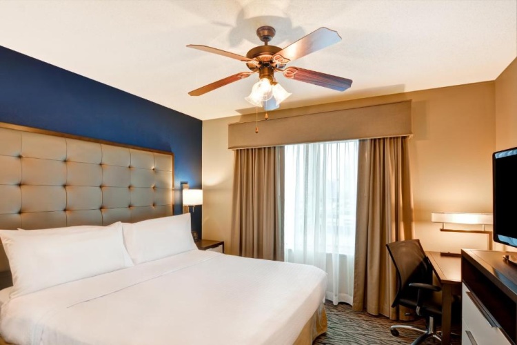 Double Accessible Suite